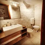 فندق مبيت وإفطار Dale 4*